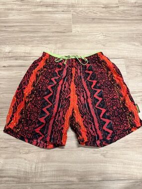 Weekend Beachwear Vibrant Red & Black Tribal Print Swim Shorts Drawstring Men M